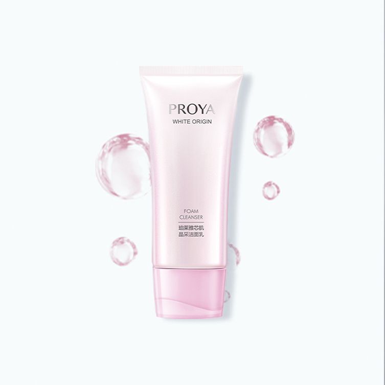 z6·尊龙芯肌晶采洁面乳